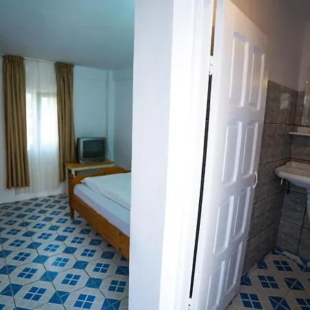 Guest house Casa La Nea Petrica *